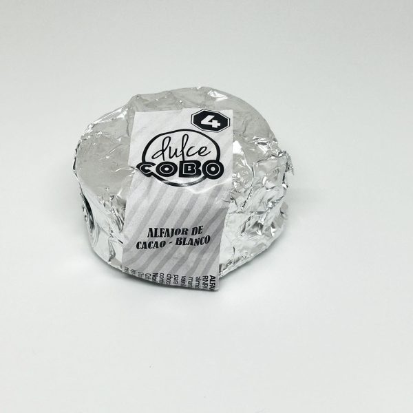 Alfajor de cacao y chocolate blanco